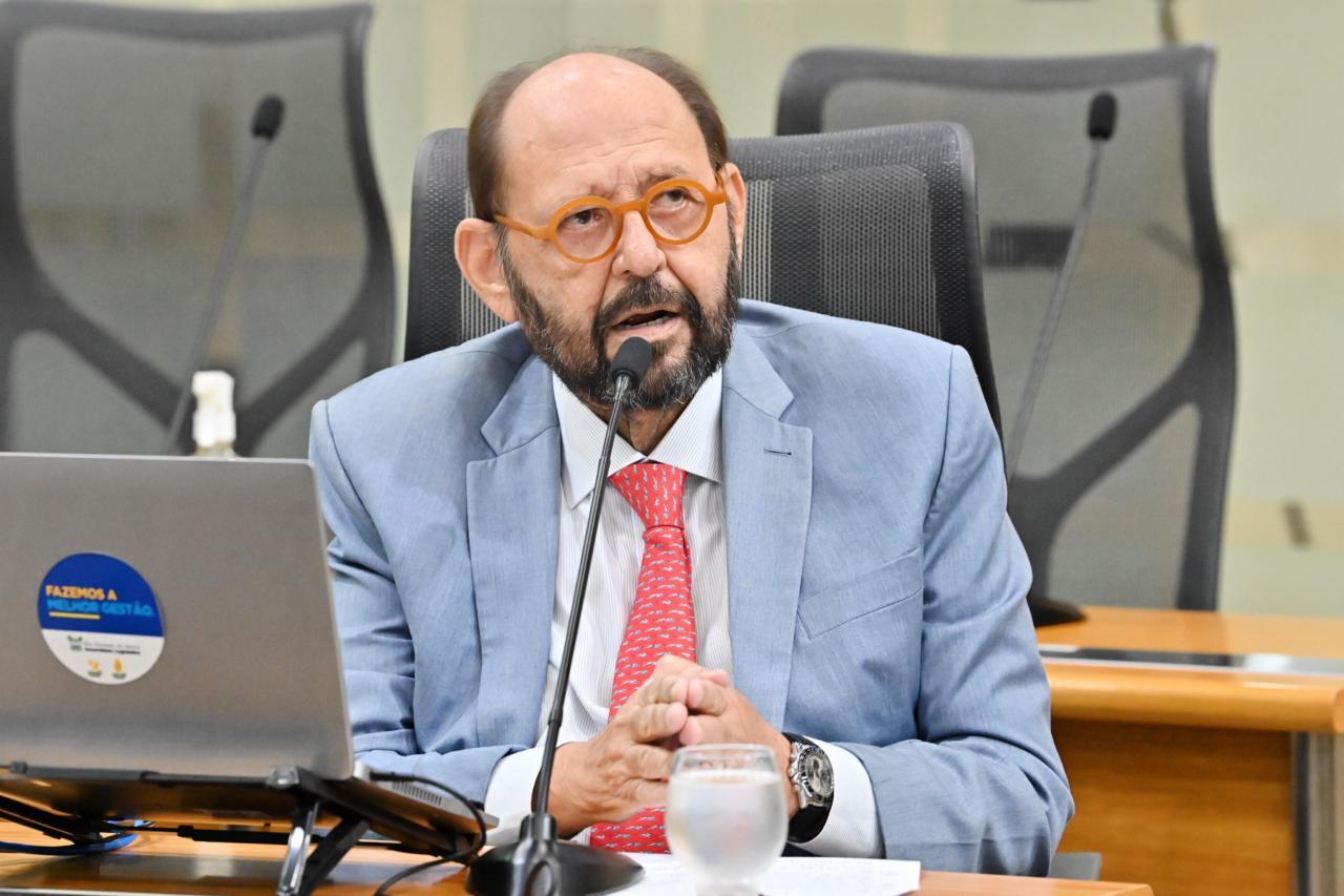 Deputado Gustavo Carvalho faz apelo à Câmara Municipal para não inviabilizar gestão em Santa Cruz