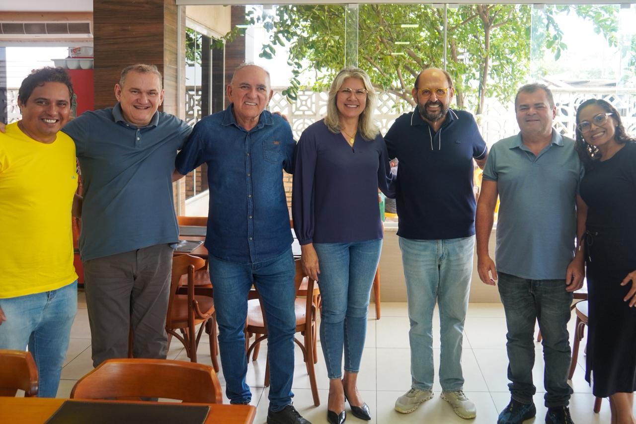 Gustavo Carvalho fortalece diálogo no Oeste e cumpre agenda em Apodi